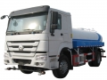 SINOTRUK HOWO 4 x 2 eau réservoir camion 10M 3 d’arrosage, 10000 litres eau Tank Truck